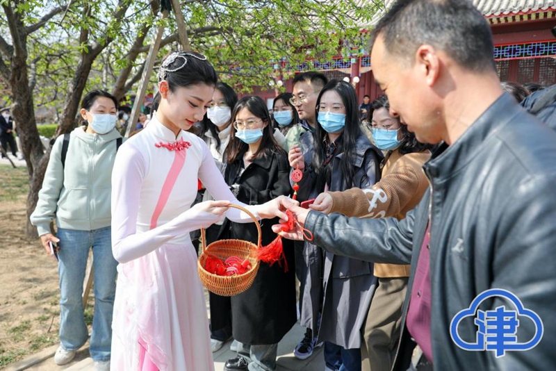 00606476237_i1001000000667a0_02430bc5.jpg 00606476237_i1001000000667a0_02430bc5.jpg