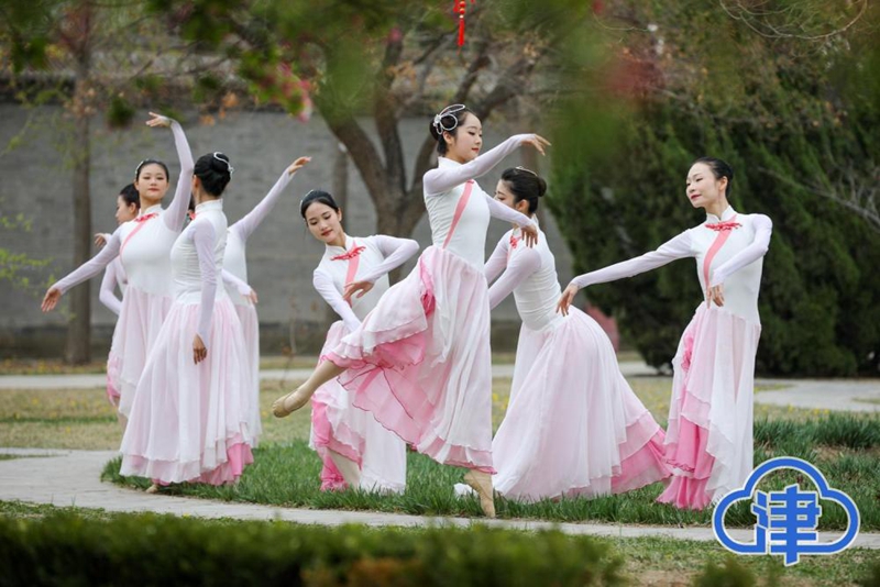 00606476235_i1001000000667a0_ccf4574c.jpg 00606476235_i1001000000667a0_ccf4574c.jpg